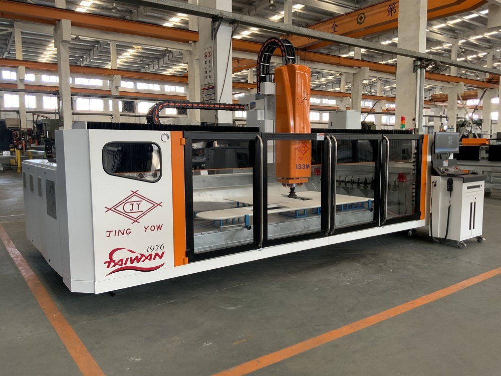 133M中型加工中心机-2 133M中型加工中心机-2