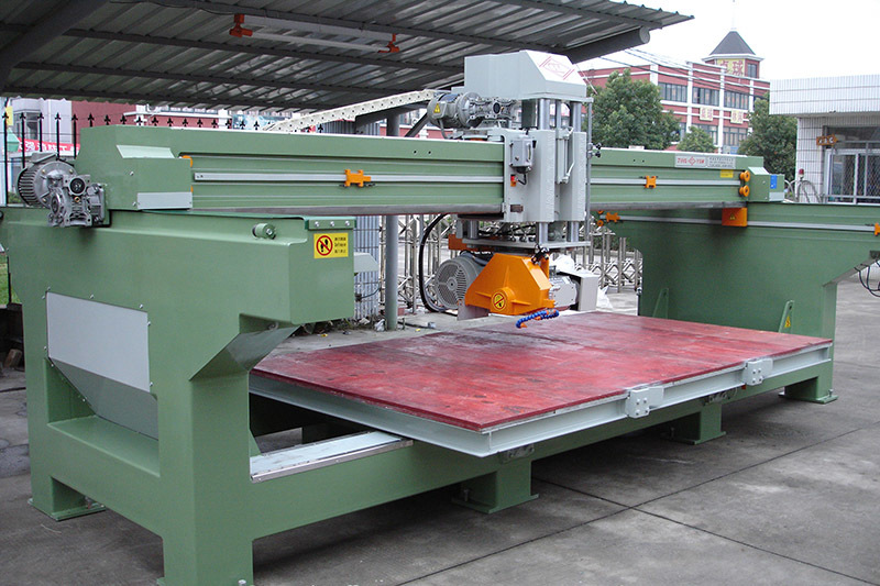 8、桥式切割机（一体型），Stone Sawing Machine (Integrated Type).jpg