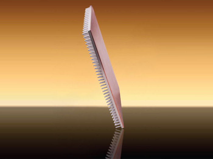 Single-sidedcopper clad aluminum composite radiator