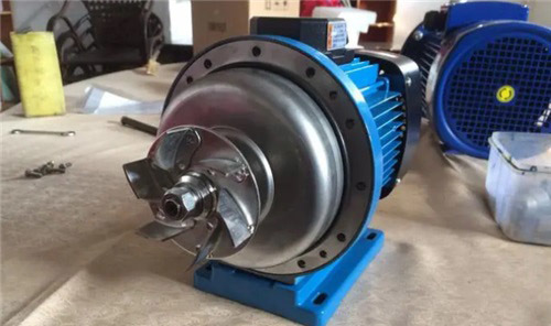 There are several forms of centrifugal pump impeller