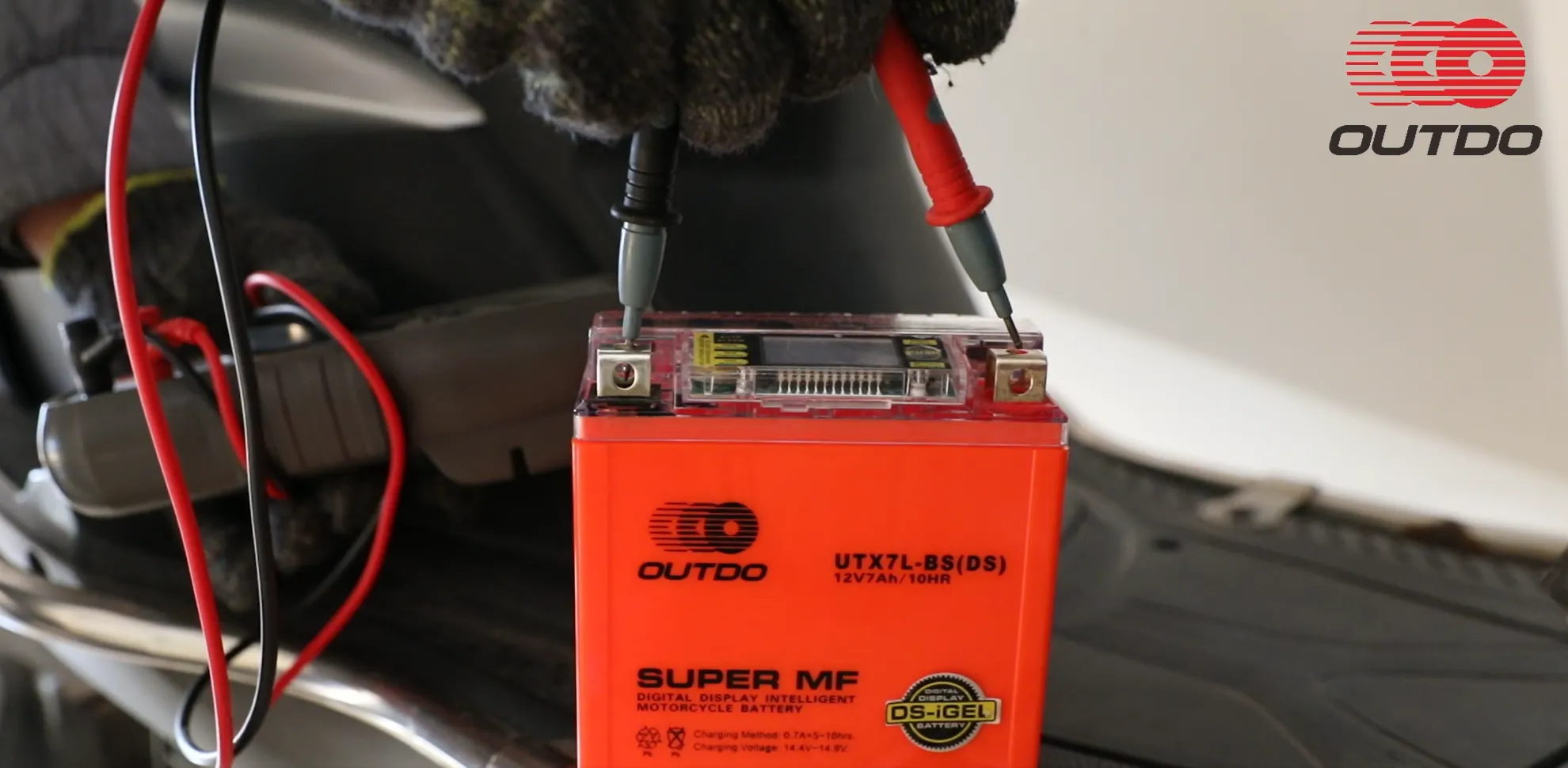 battery voltage test