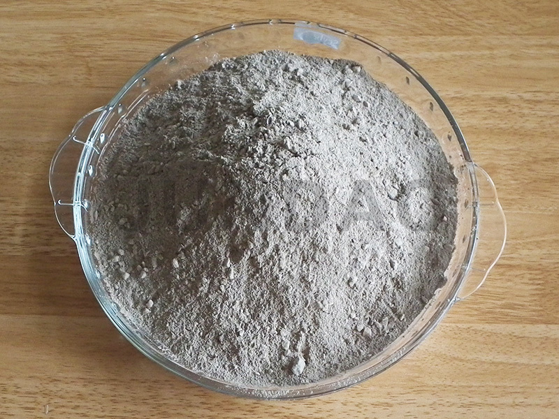 Magnesium/silicate dry vibrate mix