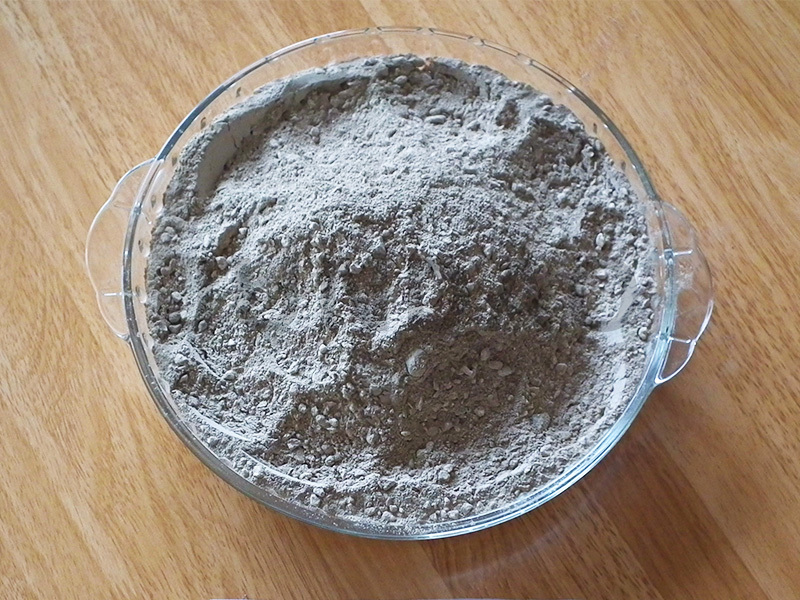 Carbon ramming mass for blast furnace