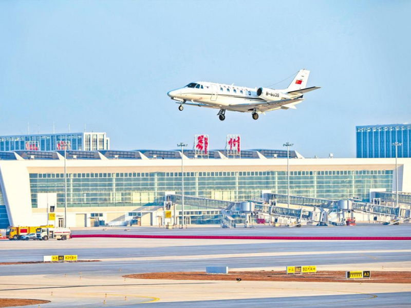 鄂州花湖機場