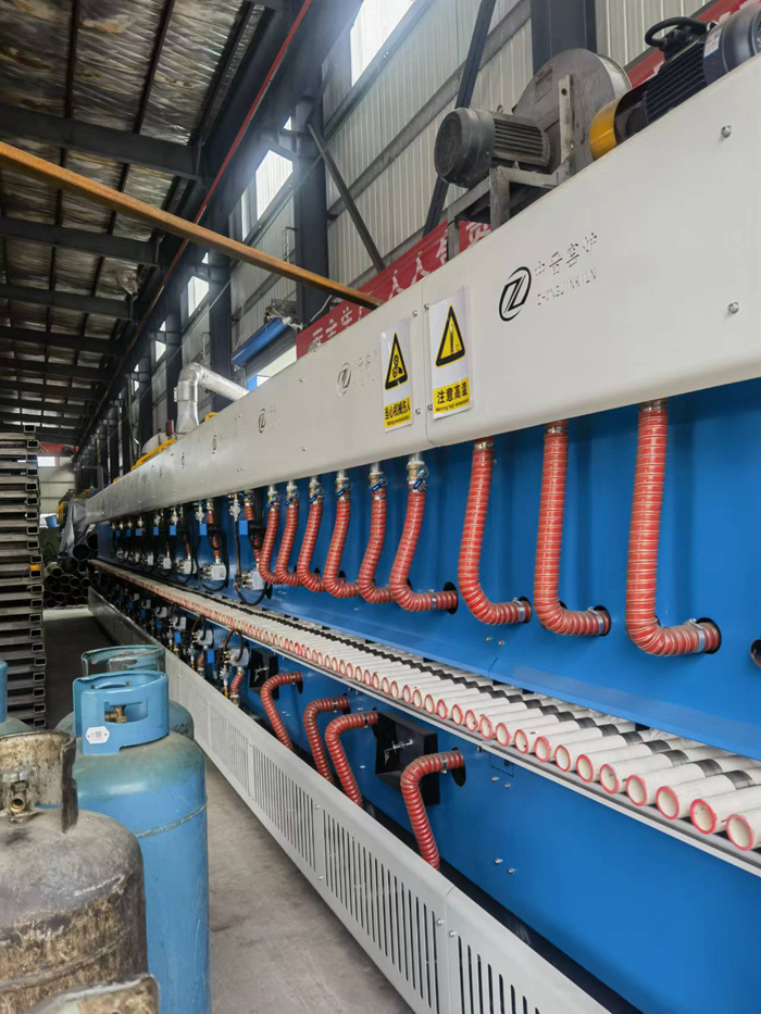 The company's 1300℃ high temperature experiment platform is aluminum hydroxide