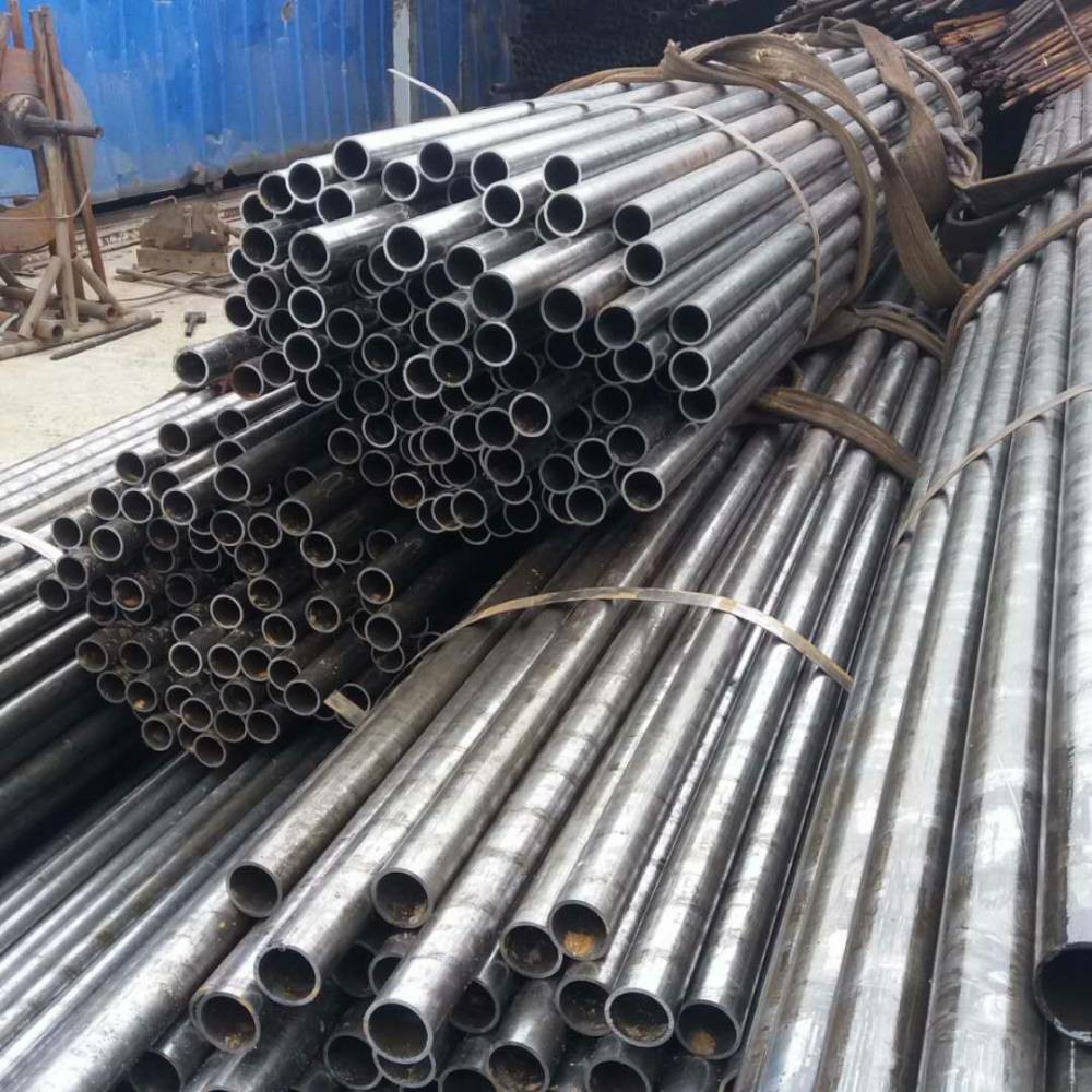 Small diameter seamless steel pipe precise pipe