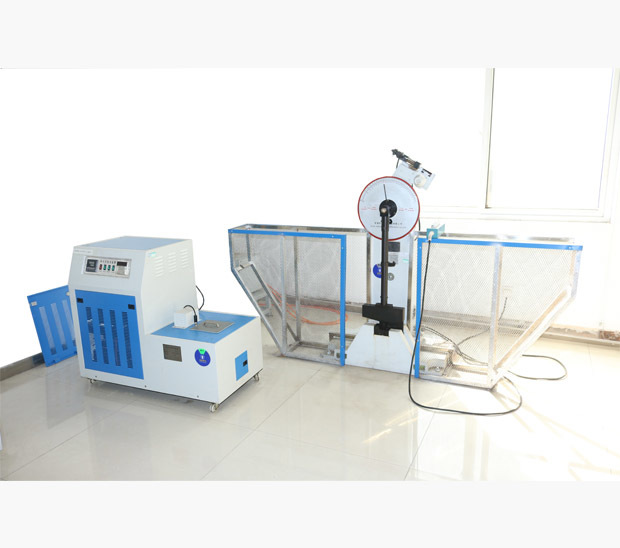 Pendulum impact testing machine Pendulum impact testing machine