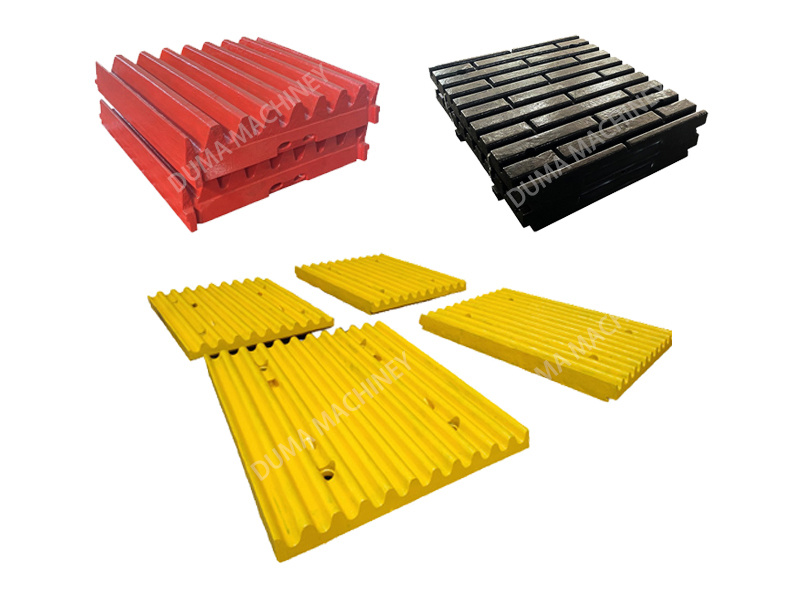  Fixed and Movable Jaw Plates in Jaw Crushers 