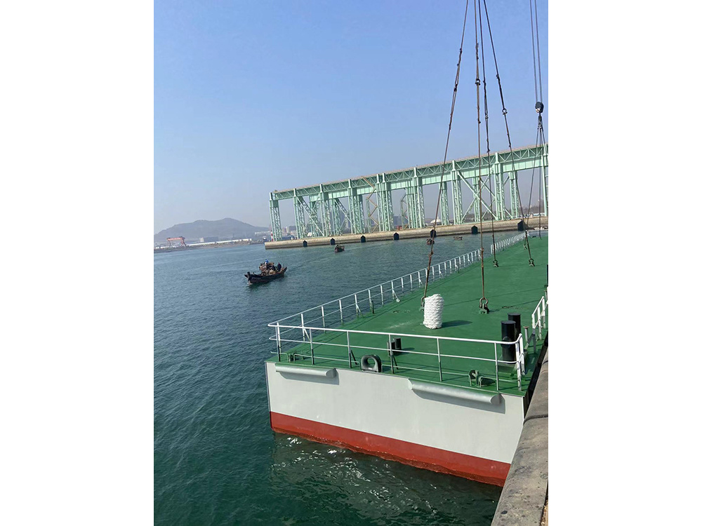 Sea Sightseeing Tour Dalian Project, 40-meter Barge Production