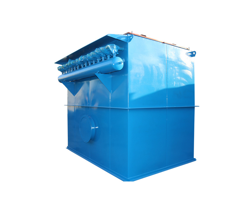 Reverse pulse bag filter dust collector