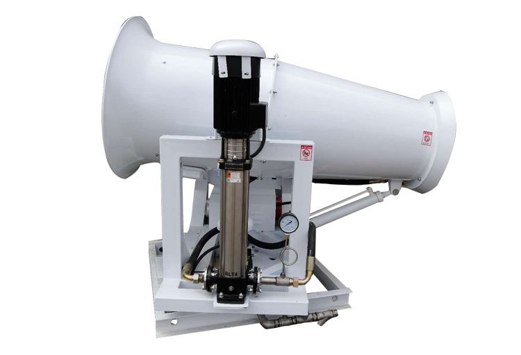 Larger cover dust removal mist spraying machine