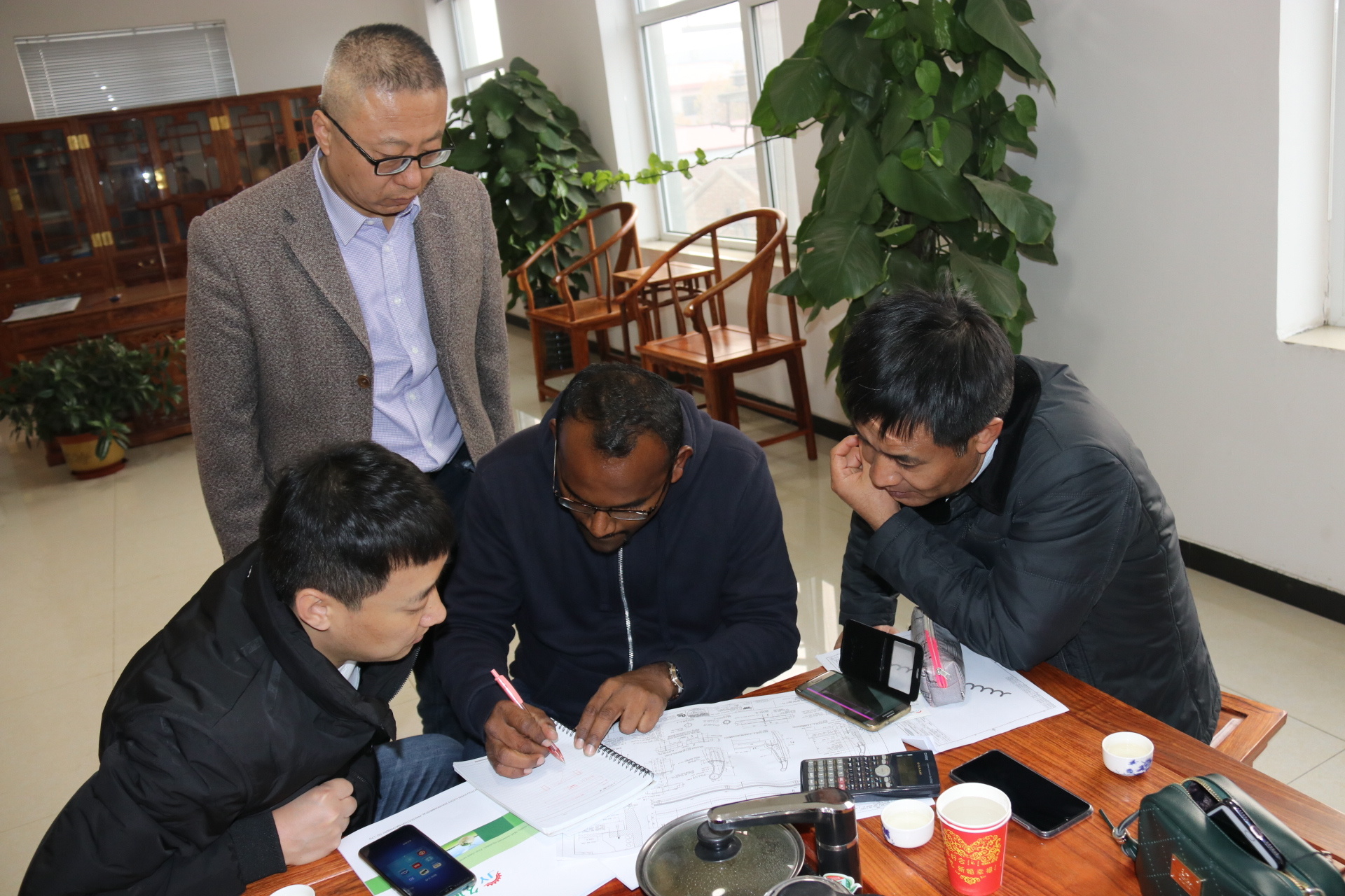 Client from Malaysia visited our factory