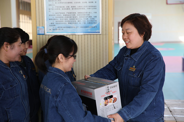 Praise Women Workers | Xinhai Party Committee Held 