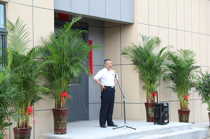 Love staff people-oriented Xinhai Group Apartment 3 officially opened