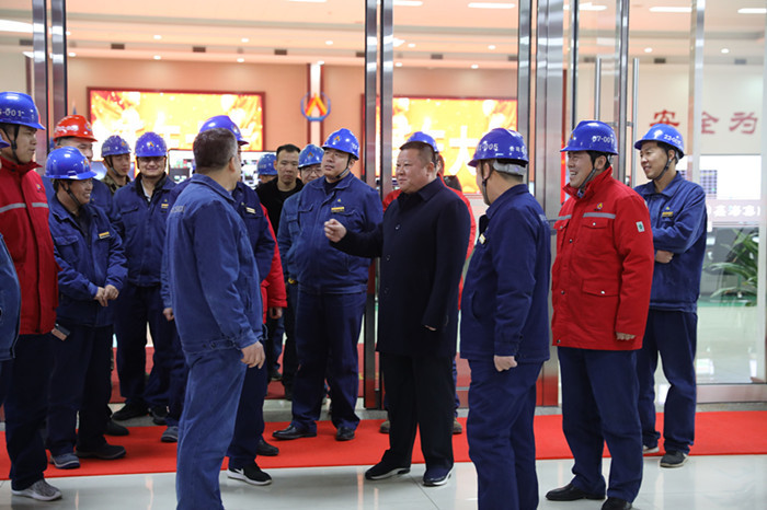 New Year's Eve Warm Xinhai-Chairman Zhan Guohai Sympathized with Front-line Employees