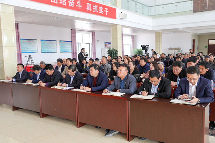 Rich and Siyuan Helps the Construction of Beautiful Countryside -- Zhan Guohai, Chairman of Hebei Xinhai Holdings, Deputy to the National People's Congress, Preaches the Spirit of the 