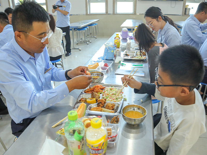 涓庡伐涓氱殑缇庡ソ鐩搁亣|閼捣鎺ц偂闆嗗洟缁勭粐鈥滀翰瀛愭父鍥€濇椿鍔? title=