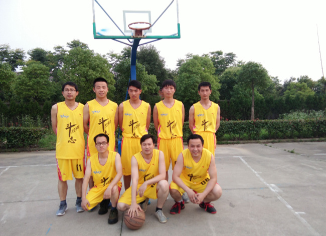 南京新核篮球队精彩起航