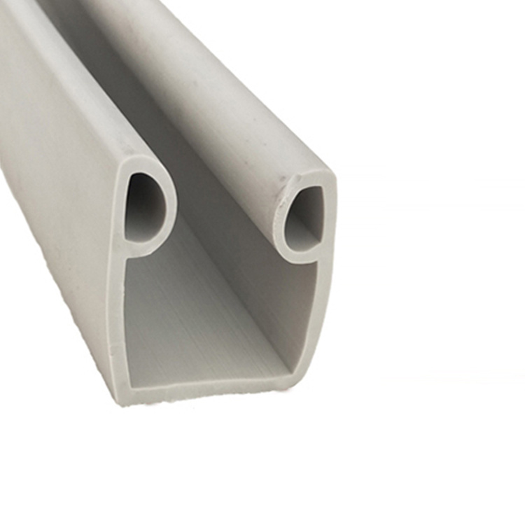 Rubber sealing strip of cold storage door