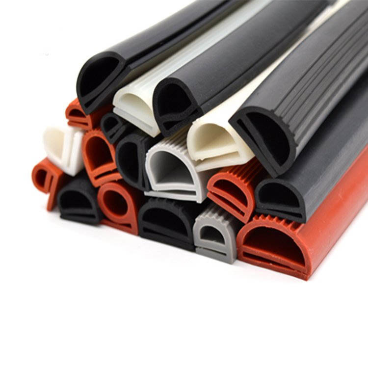 Oven sealing strip