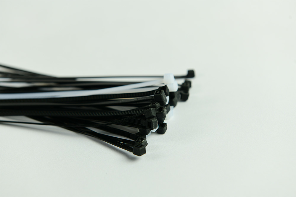 Nylon cable ties for common sense