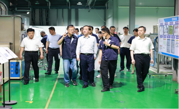 Dai Baihua, vice chairman of the Henan Provincial Committee of the Chinese People's Political Consultative Conference, and his party visited the company to investigate the safety work.