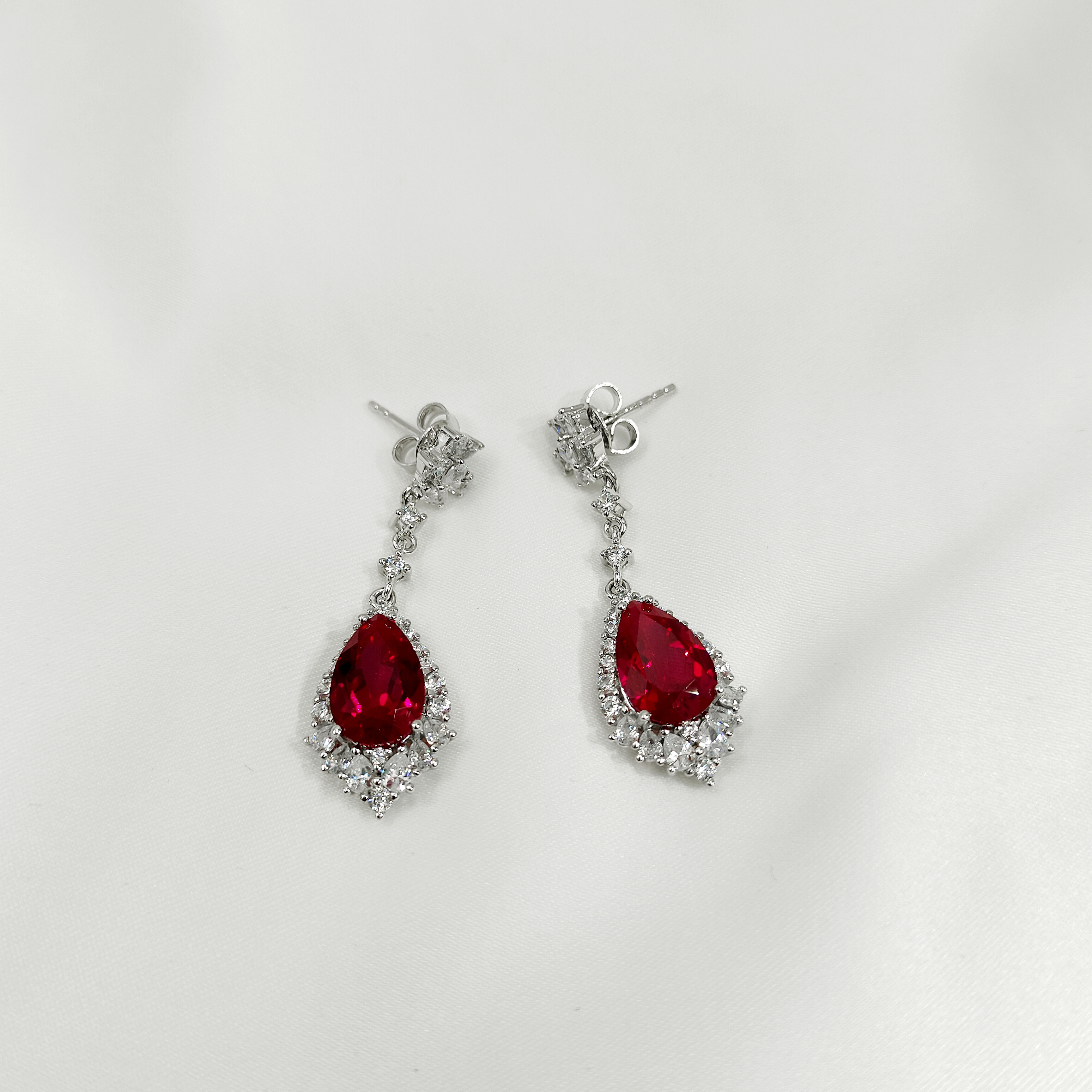 S925 ruby earrings-Yunshang Yue Gem