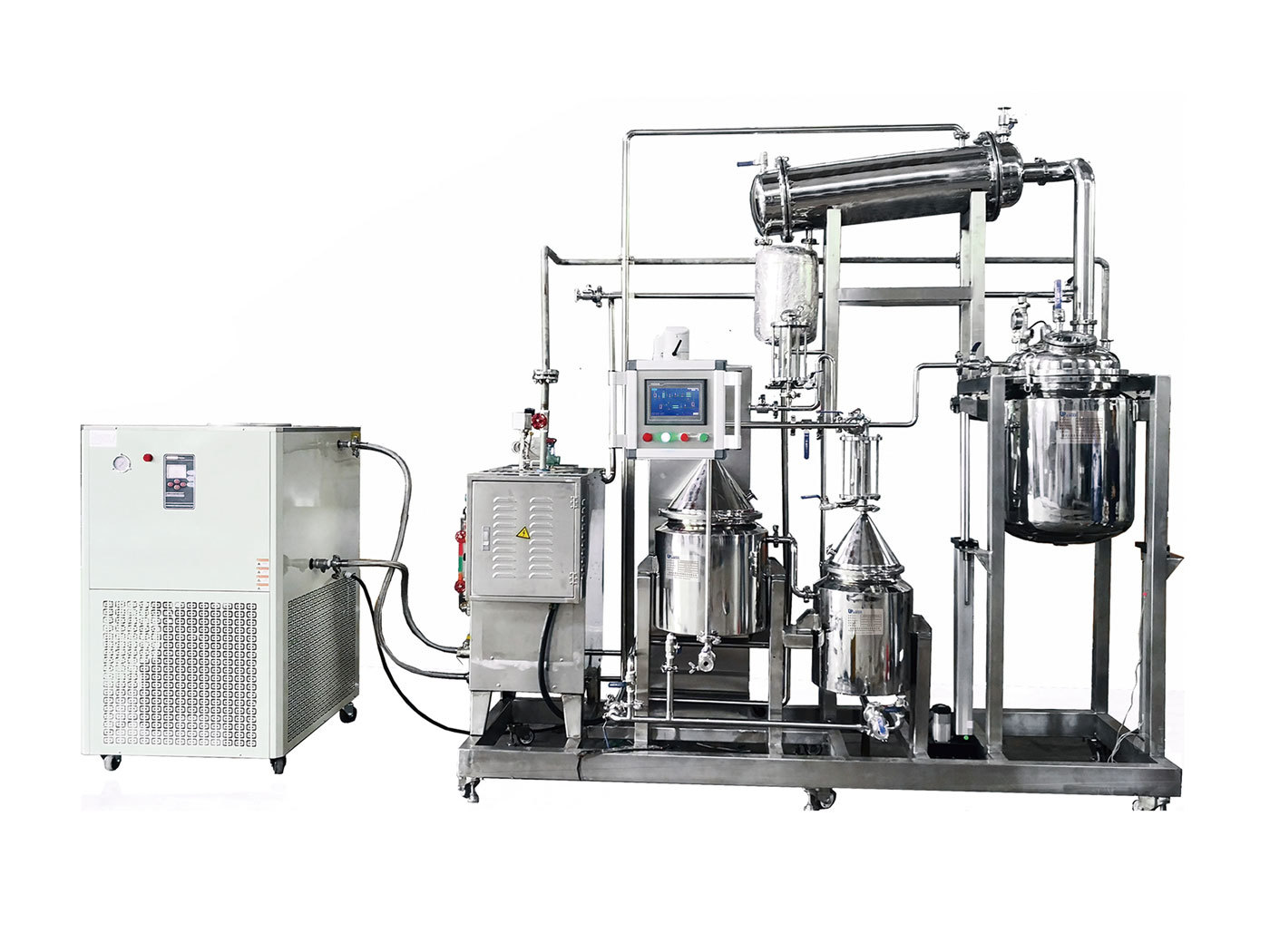 Aromatic oil extraction equipment