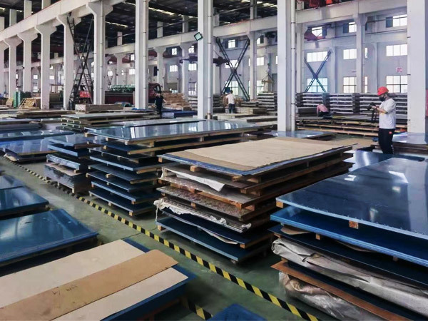 What are the commonly used carbon steel?