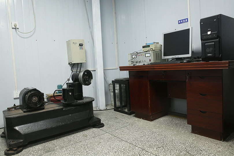 Frequency testing machine