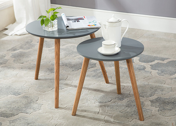 Wooden Round Table