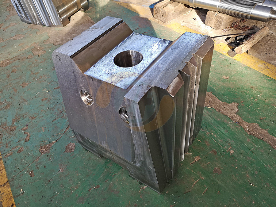 Hammer Head