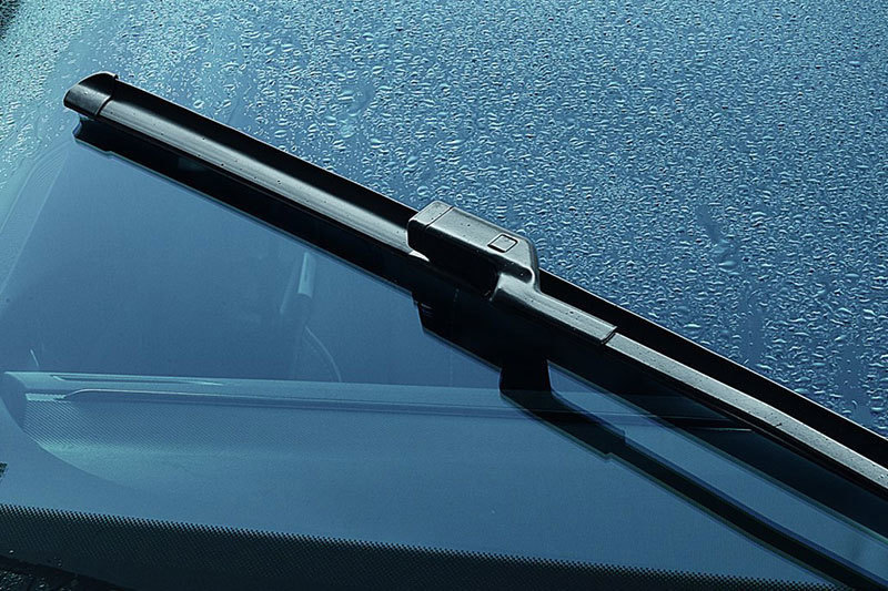 Should the wiper blade be replaced due to aging?