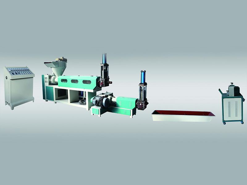Two Screw Recycling Machine