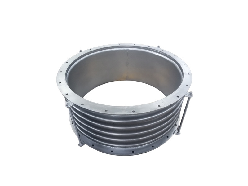 Metal expansion joint
