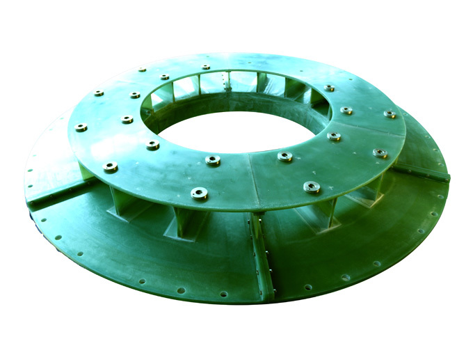 Internal end cap