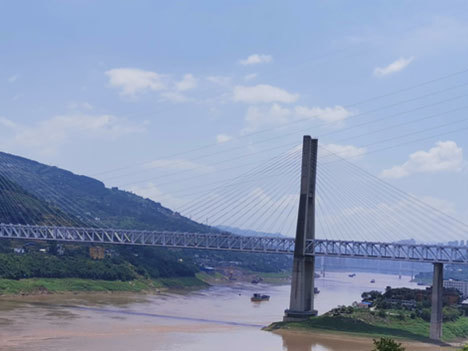 Hanjiatuo Yangtze River Bridge on Yuli Railway