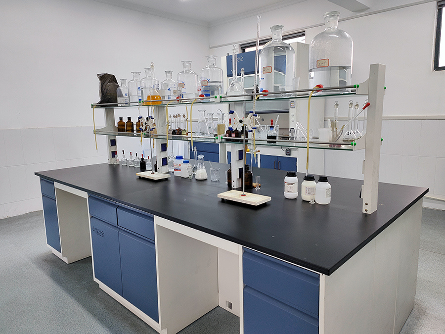 Chemical analysis titration platform