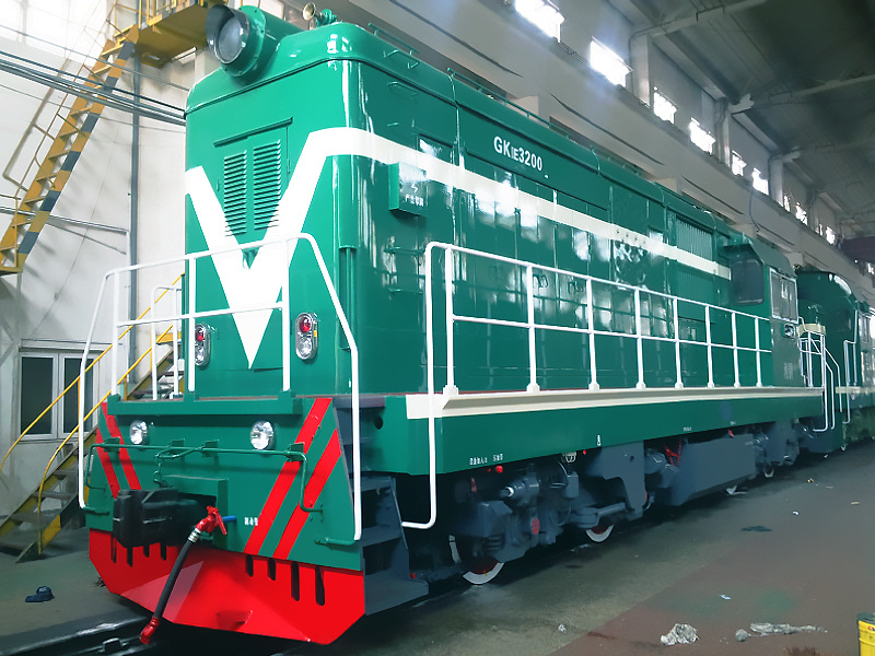 湘潭鋼鐵廠大修機(jī)車