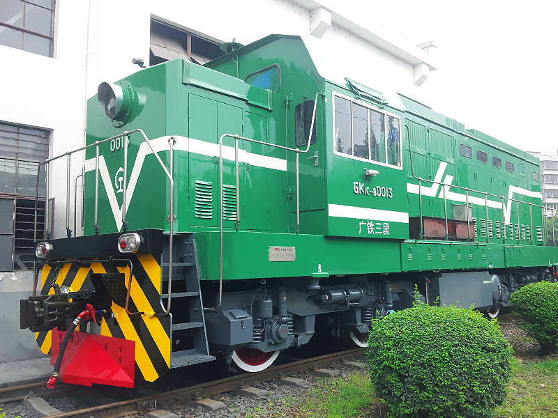 原廣東三茂機(jī)務(wù)段大修機(jī)車(chē)