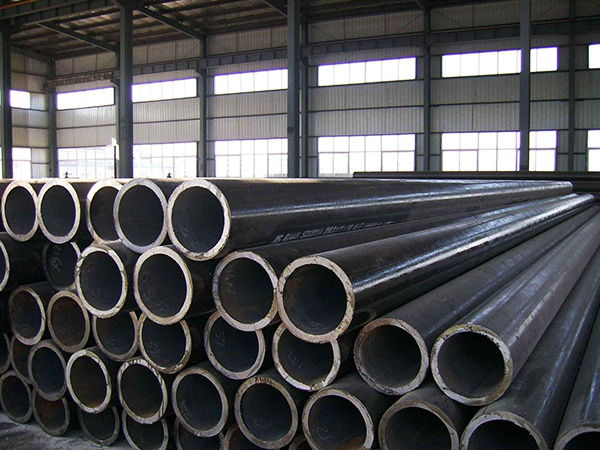 The production process of seamless steel pipe