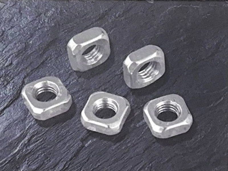 Square nut