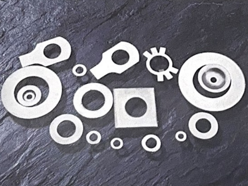 Flat gasket