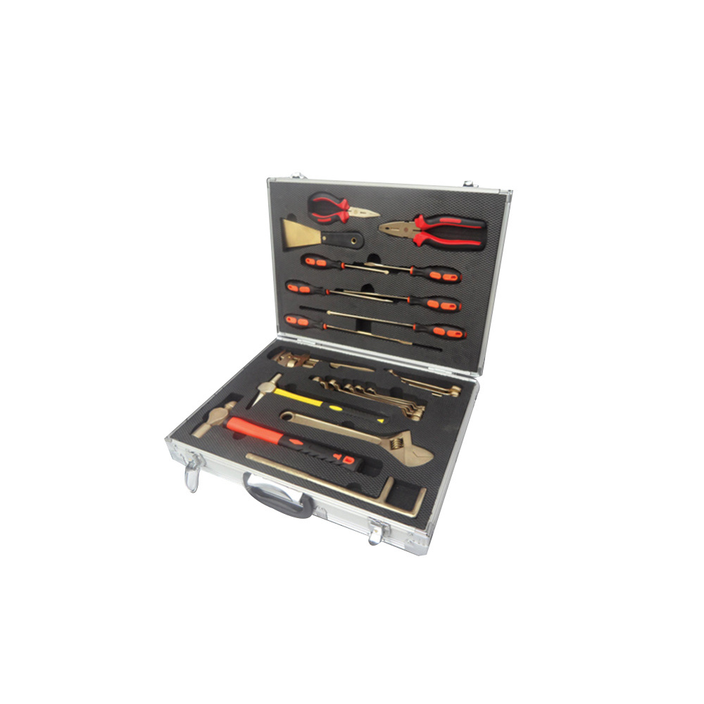 Explosion-proof combination tool set of 24