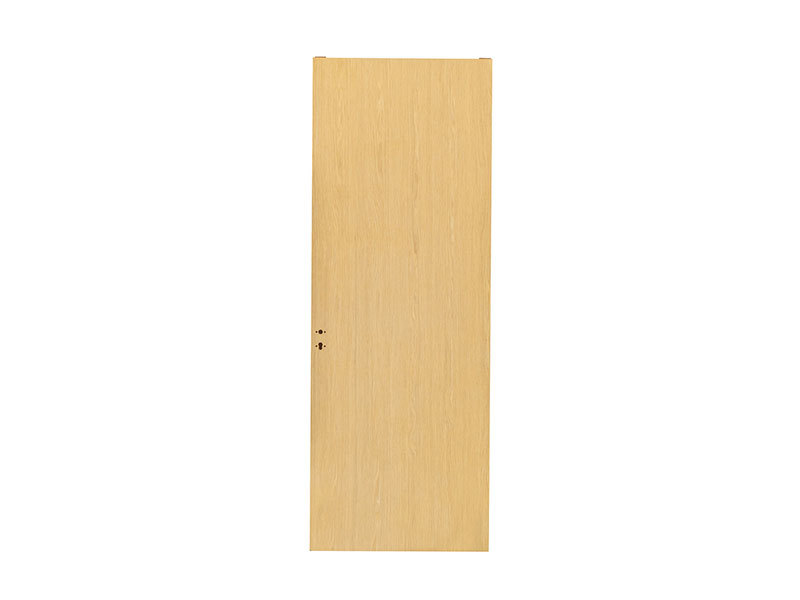 JR018
