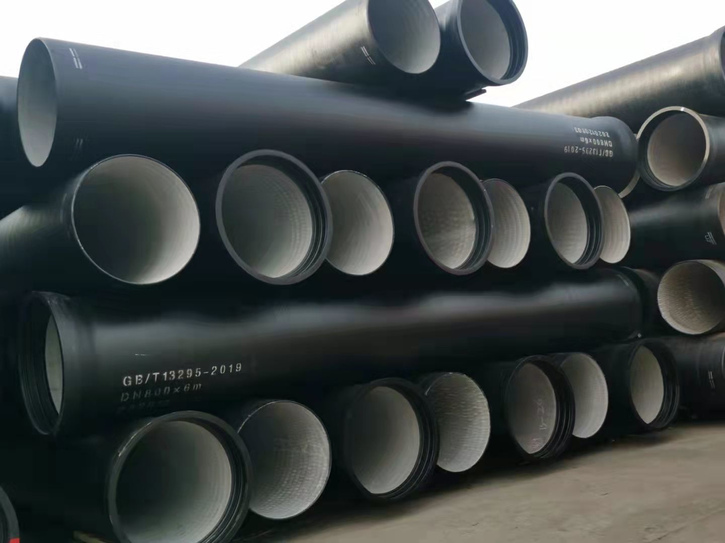 100mm Ductile Iron Pipes ISO Centrifugal Di Ductile Hot Dipped Cast Iron Pipe Price Suppliers