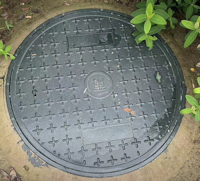 How to test the quality of composite manhole cover?
