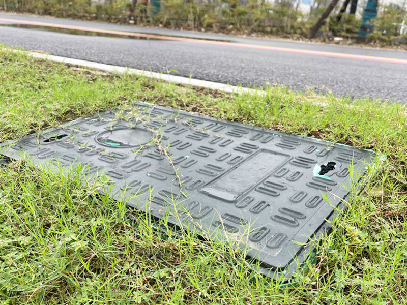 Is ductile iron manhole cover really as good as the legend
