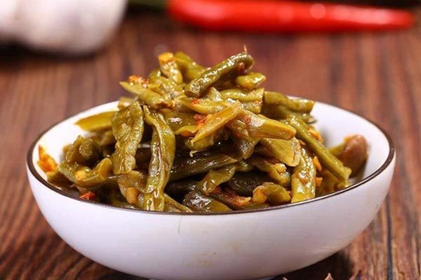 腌咸菜適合什么年齡段的人加盟？適合年輕人加盟嘛?