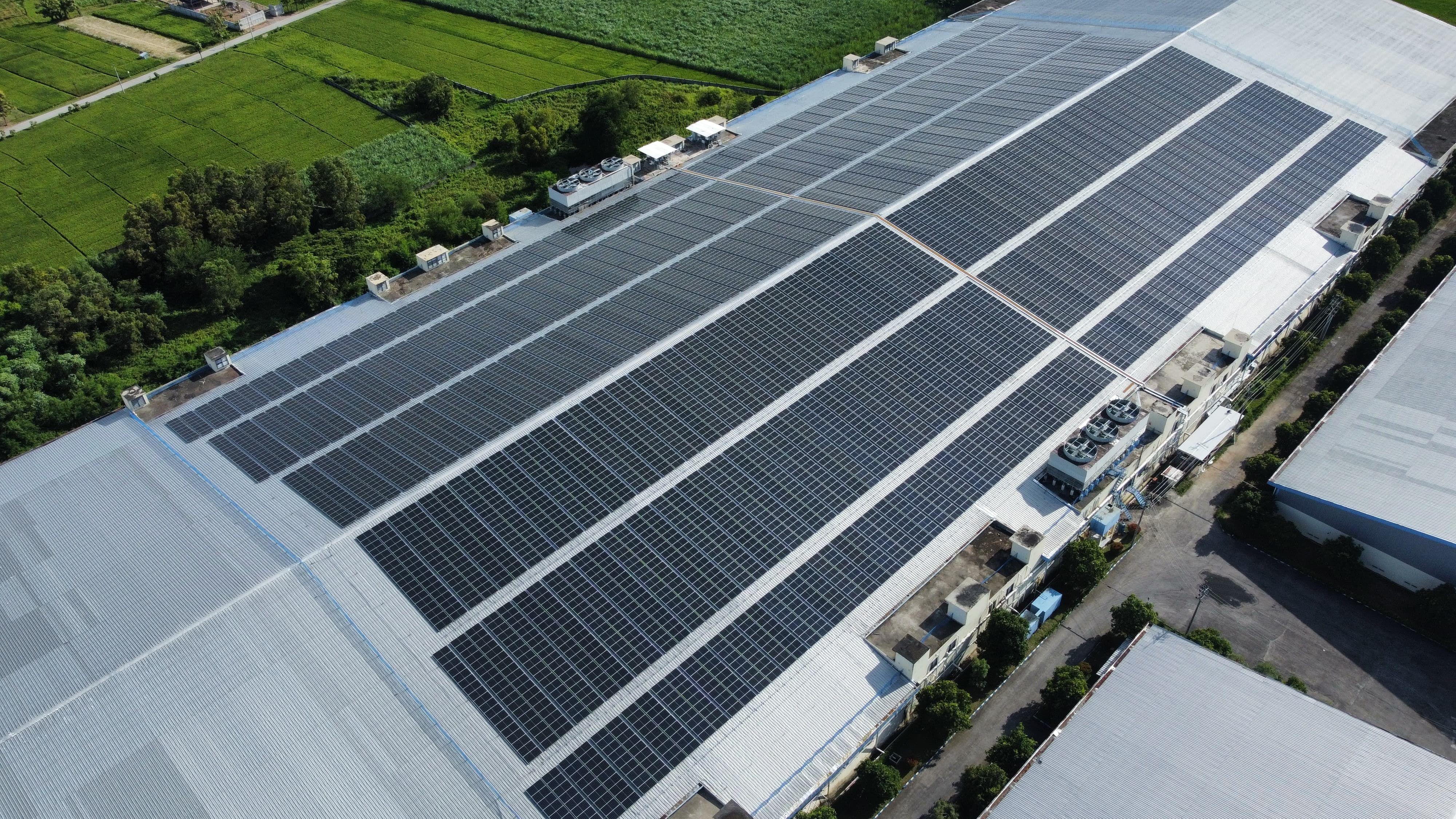 "Innovative Solar Rooftop Mounting Systems Transforming Indonesia"